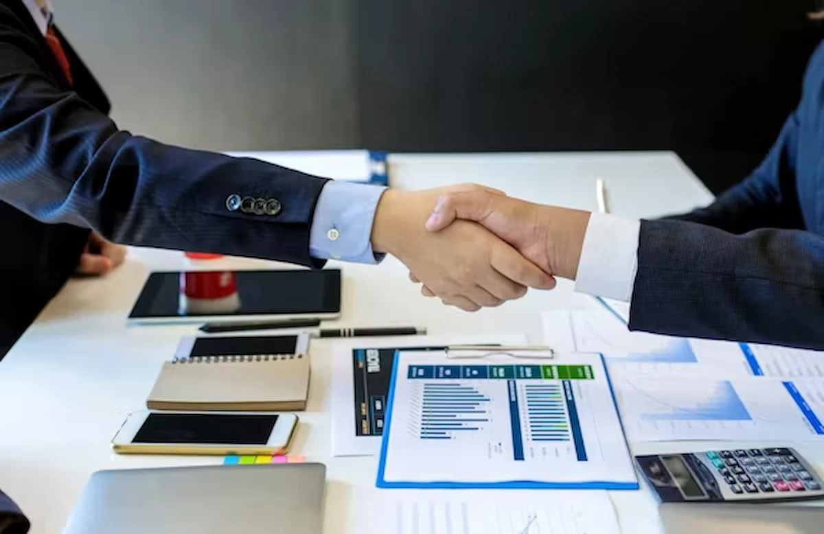 Business Setup & Banking